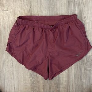 Nike Women's Athletic Shorts in Maroon